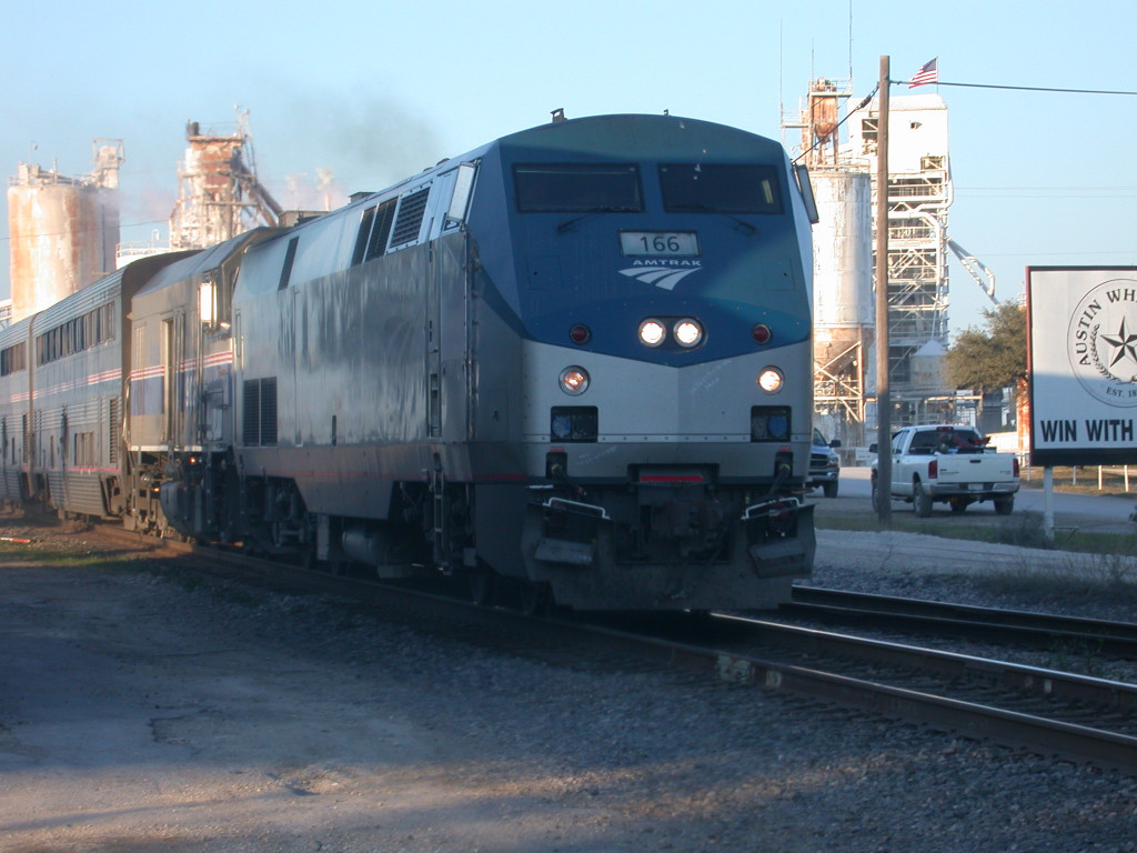 AMTK 166  16Mar2009  SB Train 21 (Texas Eagle) 